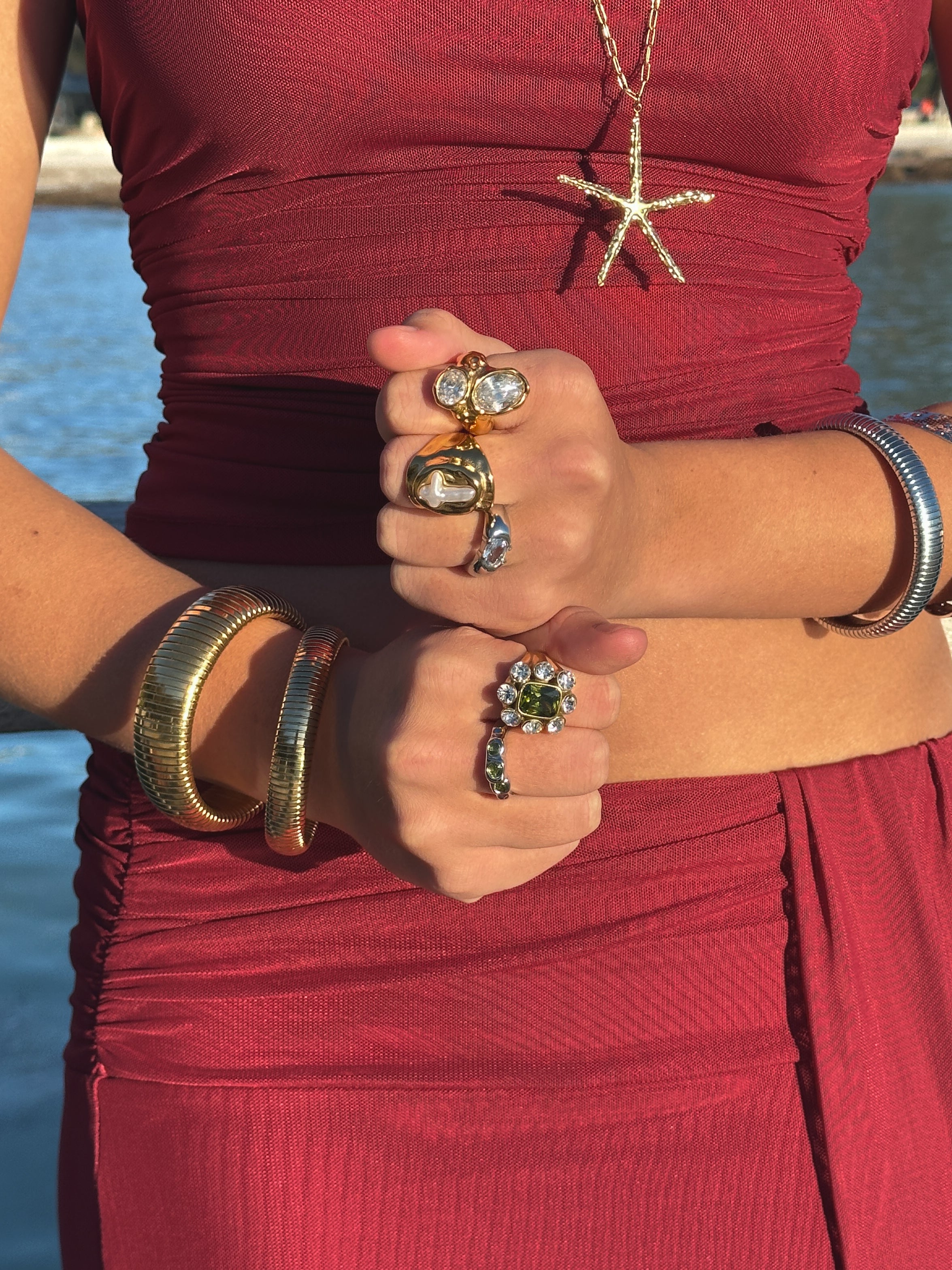 Suzanna Ring