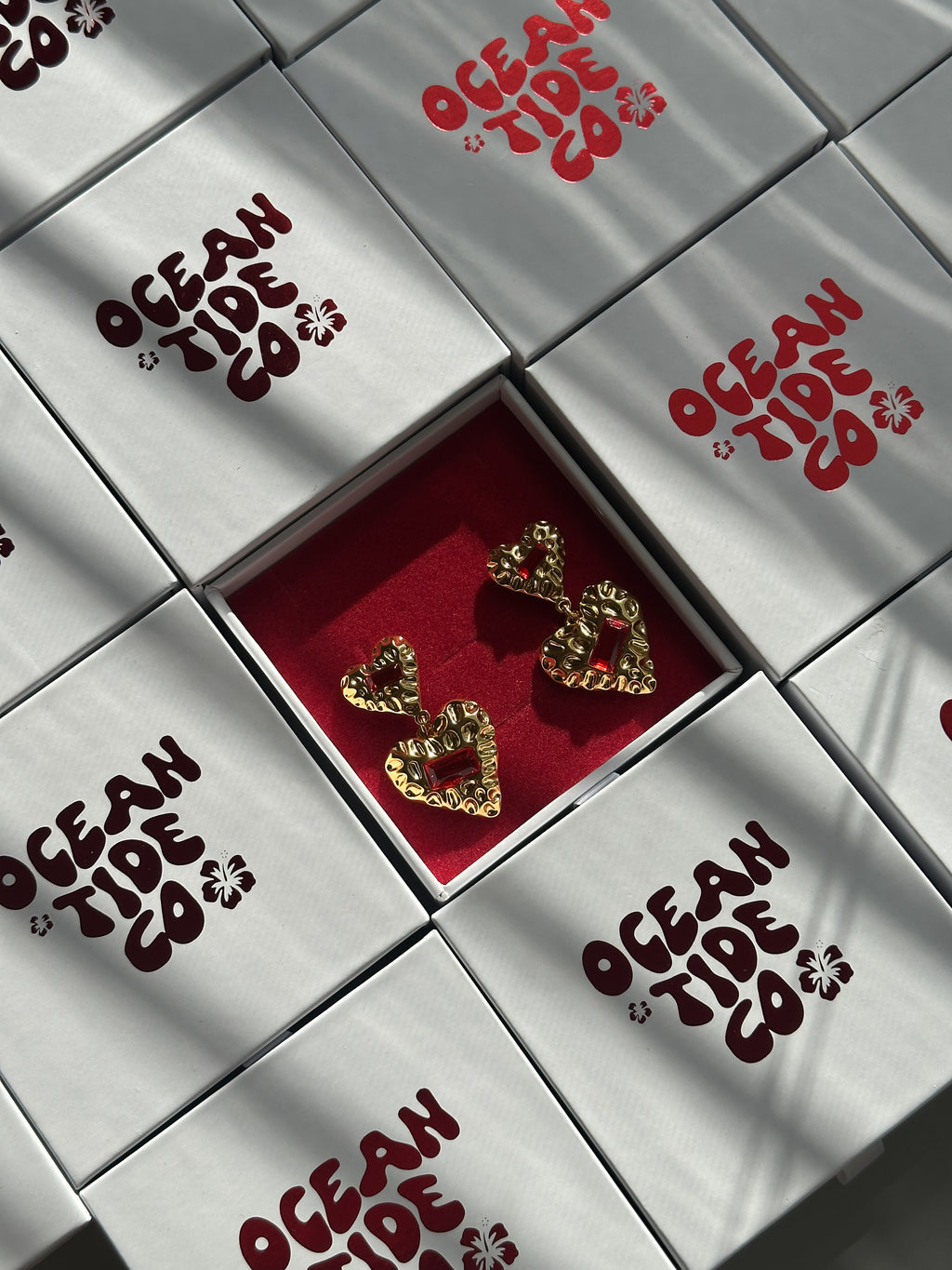 Tamzan Earrings Red