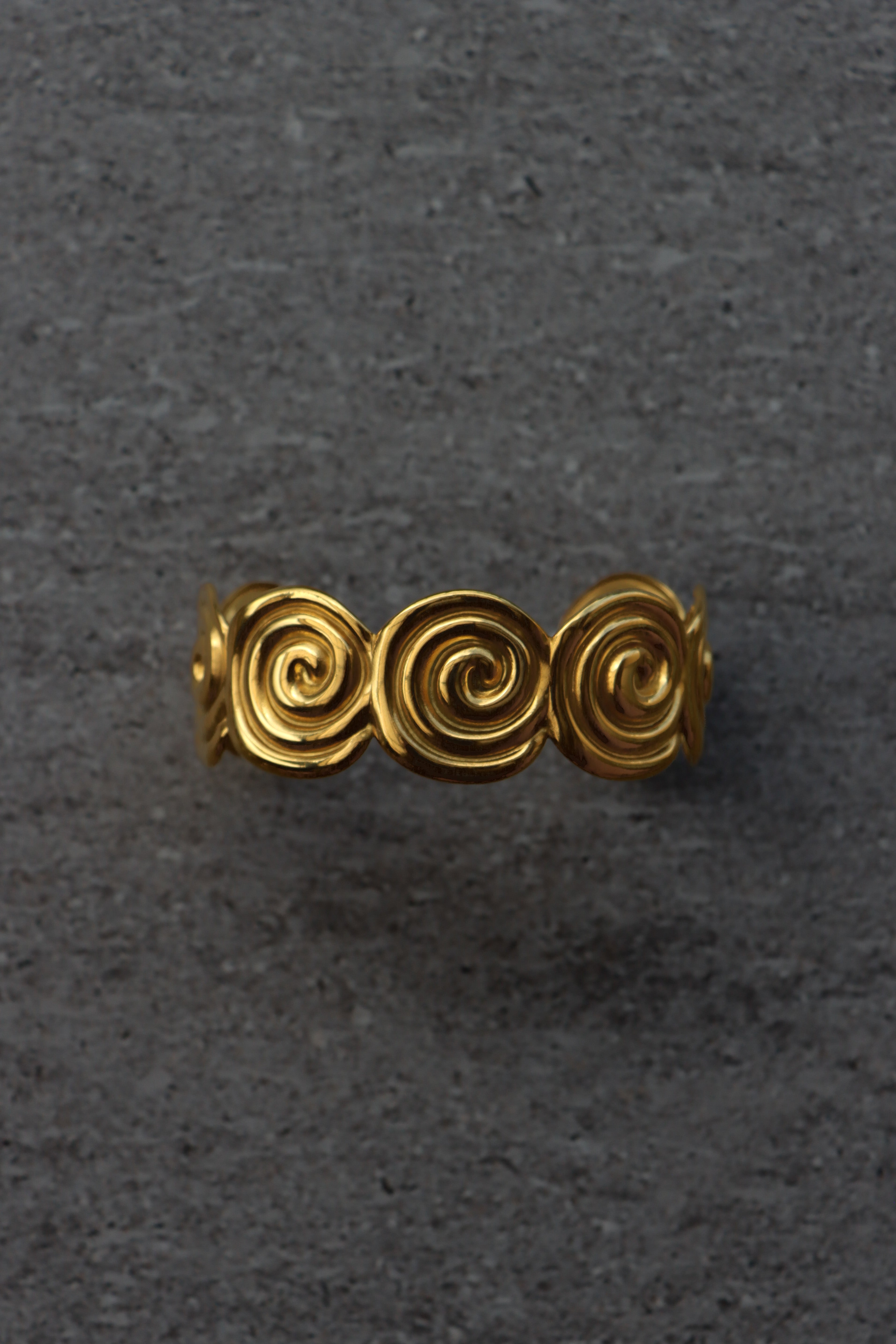 Soleil Spiral Cuff