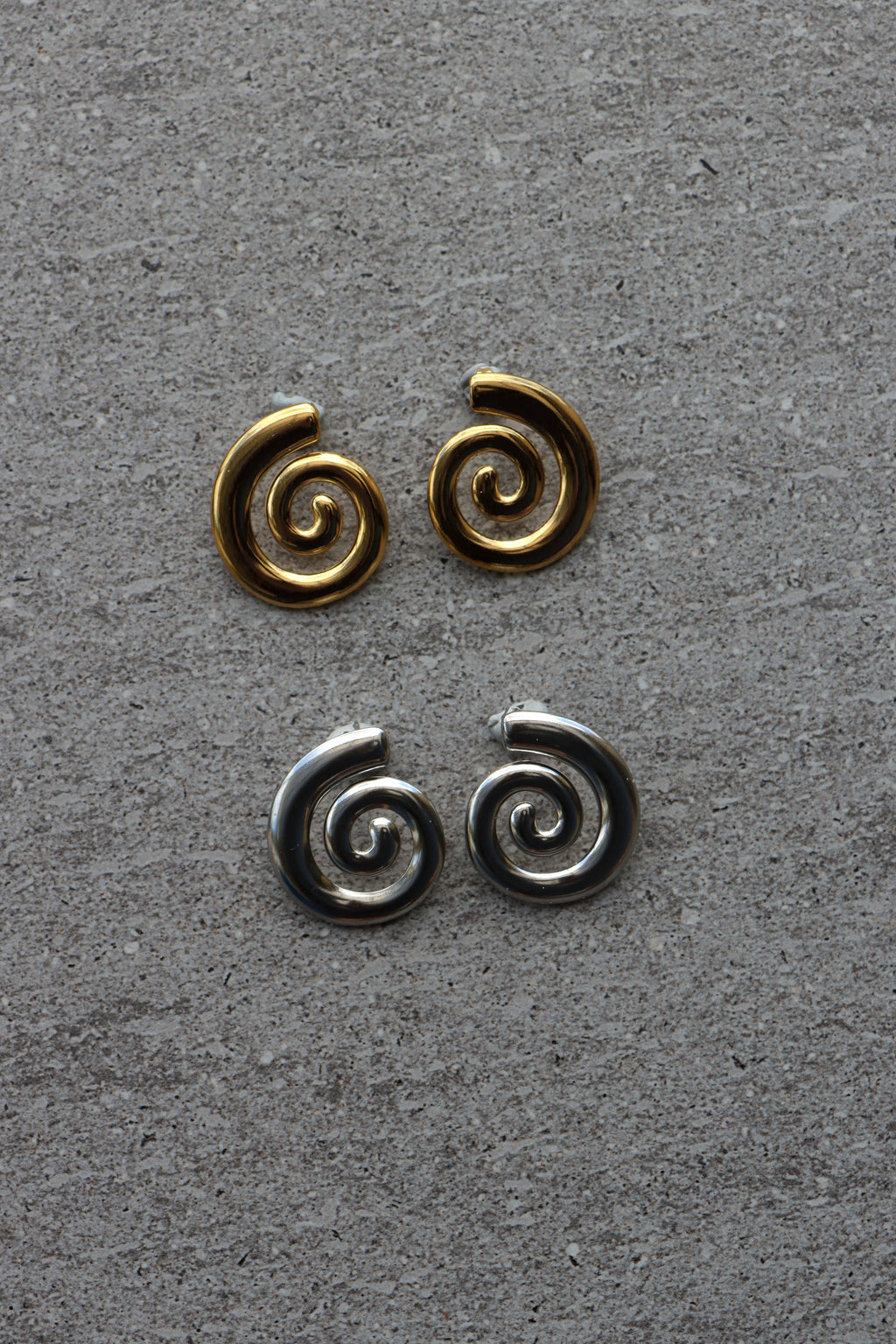 Soleil Spiral Studs