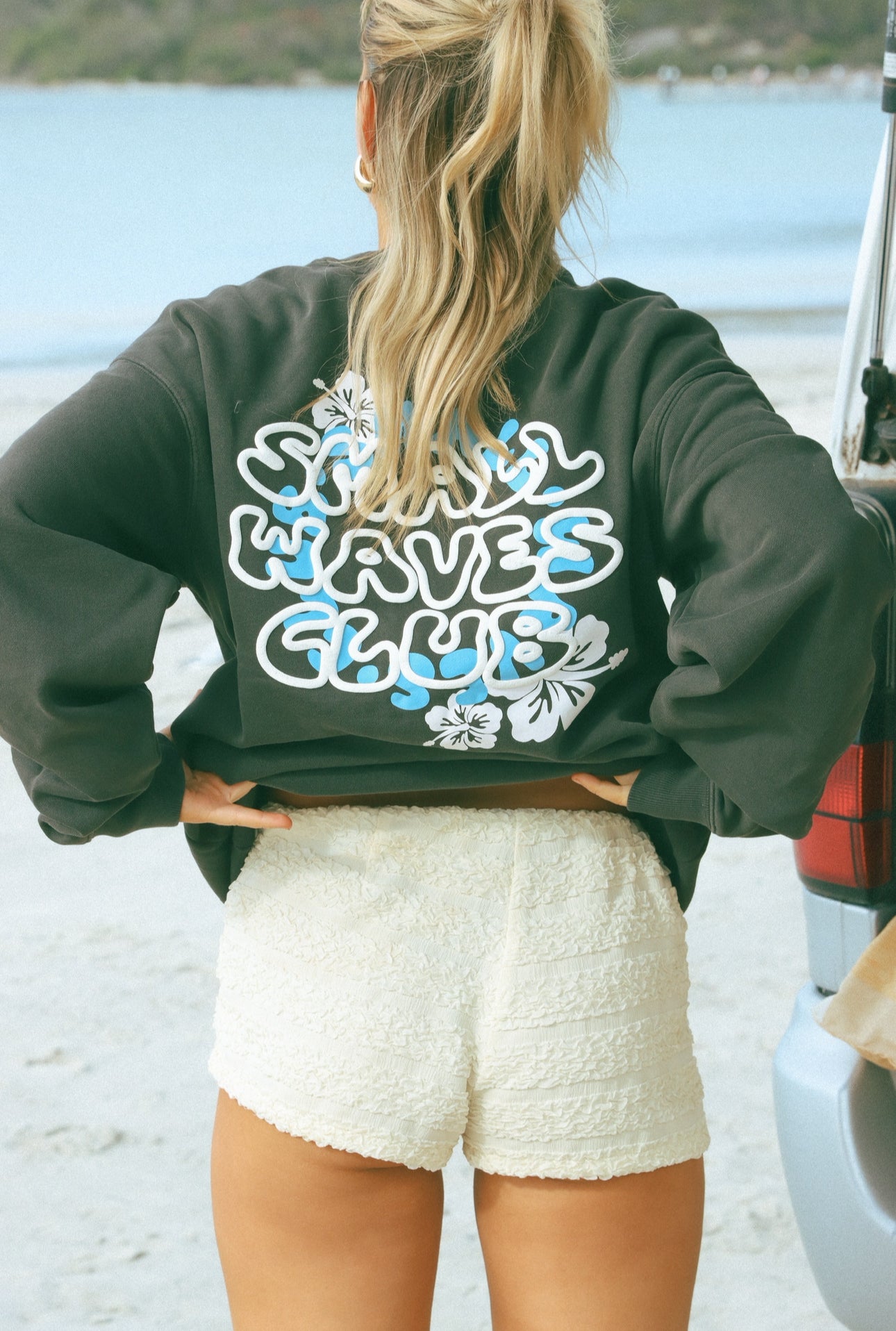 OG Small Waves Club Crew