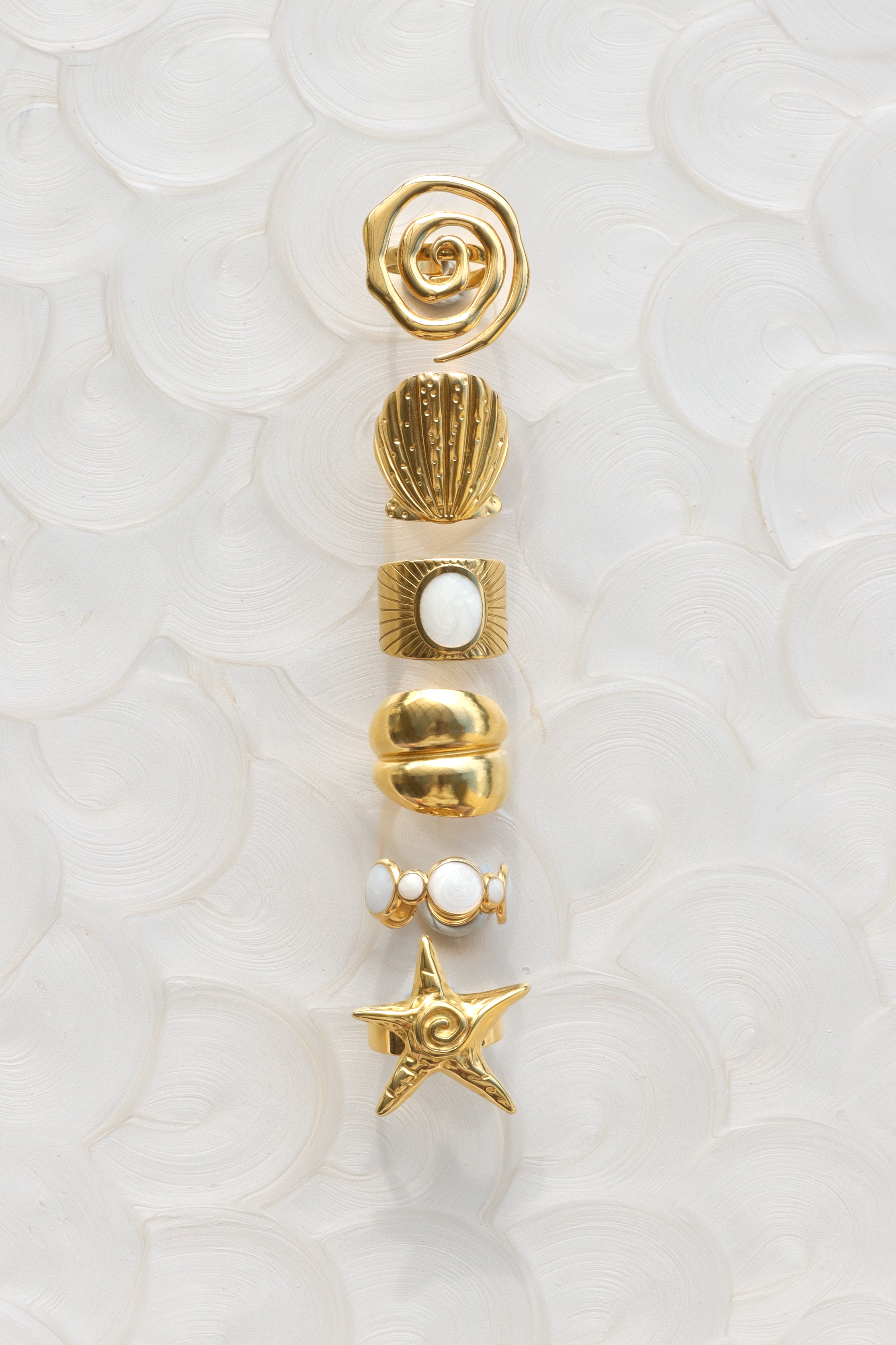 Wavy Ring