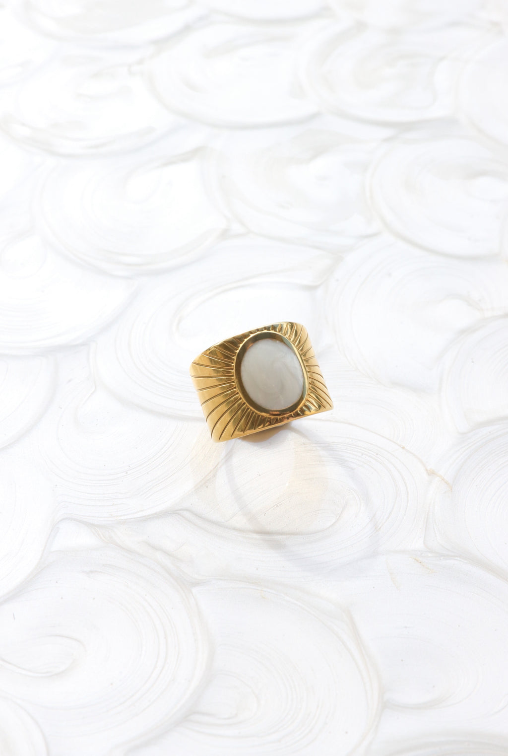 May Ring