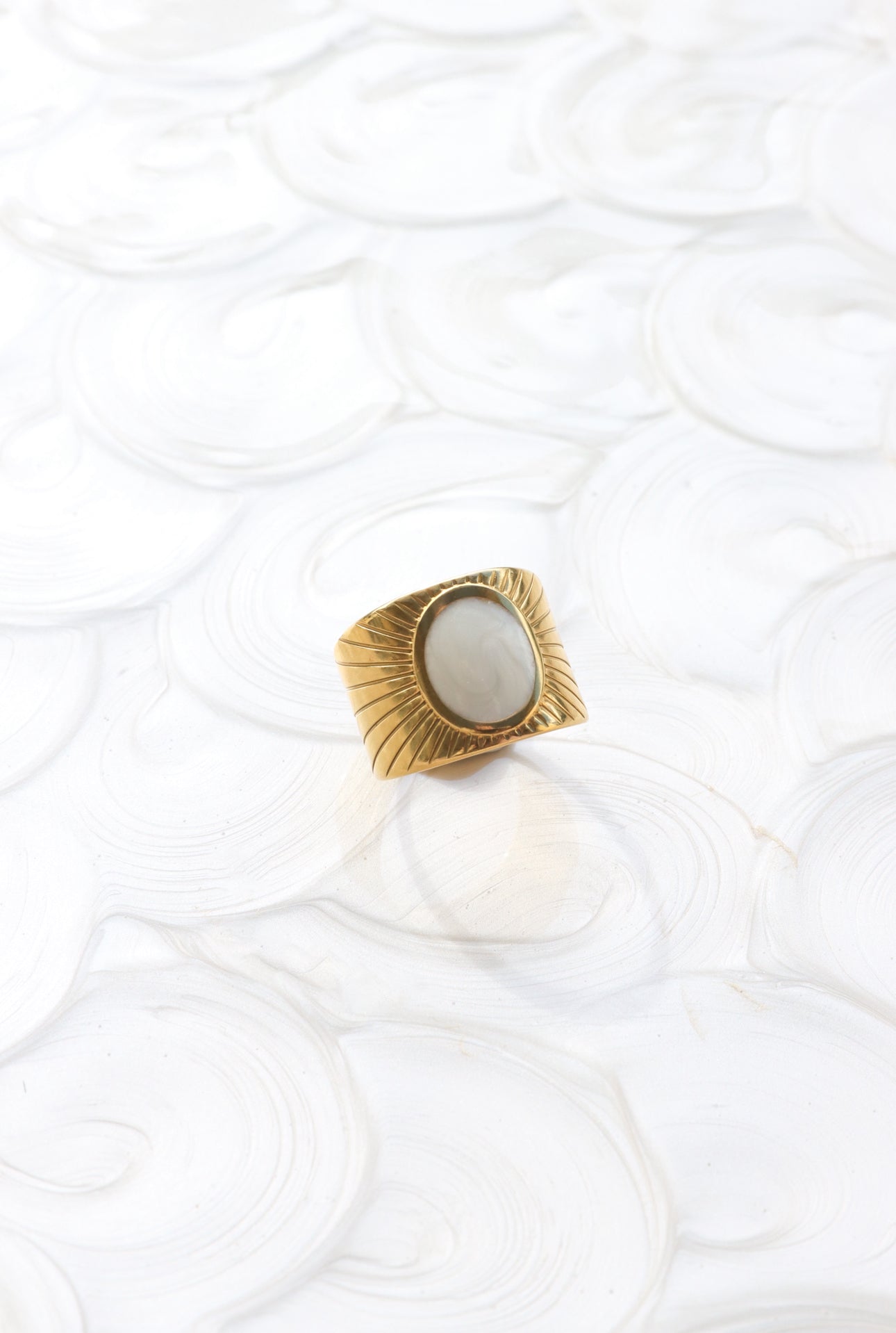 May Ring